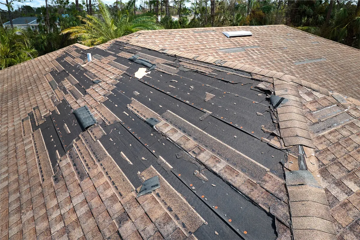 Stonebridge: Emergency Roof Repair Services in Response to Severe Weather Alerts
